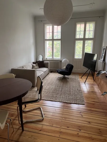 Tolle Altbauwohnung für JULI zur Untermiete — photo 1